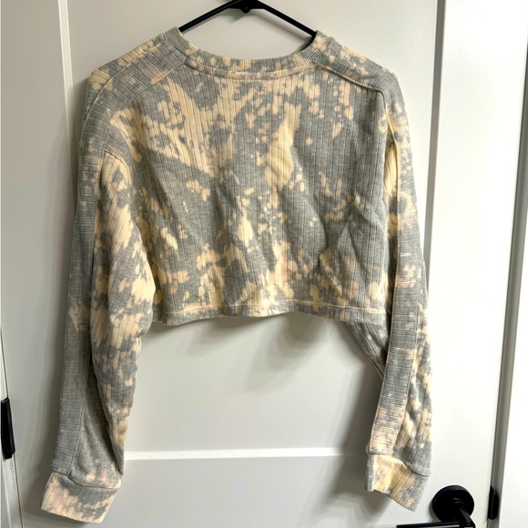 Nike Crop Sweater - Picture 3 of 3